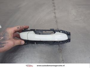 O205281 Gebruikte portiergreep 4deurs rechts-achter Volkswagen Golf