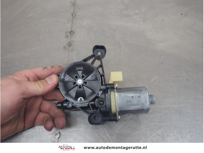 Gebruikte Raammotor Portier Volkswagen Golf O205296