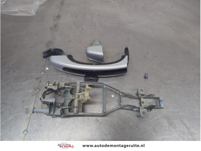 Gebruikte Deurgreep 4Deurs rechts-achter Porsche Cayenne O205317