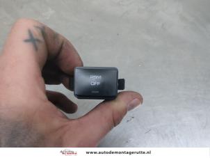 O205398 Gebruikte esp schakelaar Porsche Cayenne
