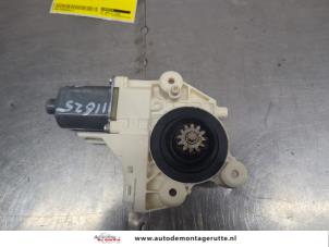 O205412 Gebruikte motor electrisch raam Ford Focus