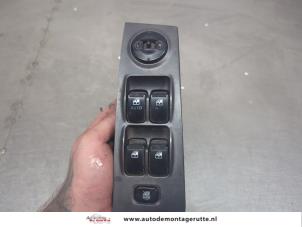 O205418 Gebruikte combischakelaar ramen Hyundai Matrix