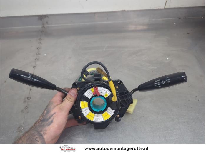 Gebruikte Combischakelaar Stuurkolom Suzuki Swift O205422