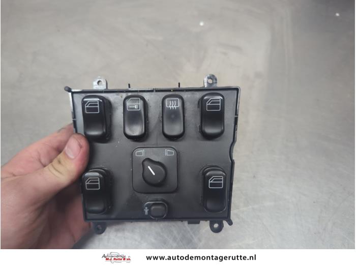Gebruikte Schakelblok ruiten Mercedes ML-Klasse O205429
