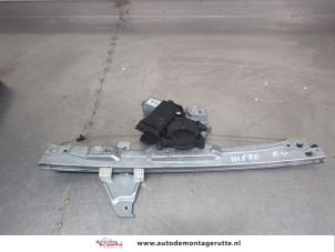 O205450 Gebruikte raammechaniek 4deurs rechts-voor Peugeot 308