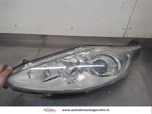 O205461 Gebruikte koplamp links Ford Fiesta