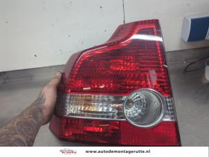 O205508 Gebruikte achterlicht links Volvo S40