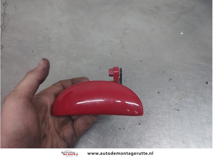 Gebruikte Deurgreep 4Deurs links-voor Peugeot 107 O205517