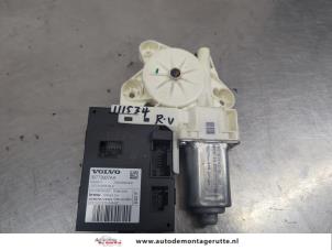 O205529 Gebruikte portierruitmotor Volvo S40