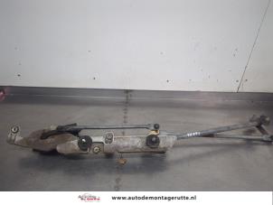 O205548 Gebruikte ruitenwismotor+mechaniek Nissan Almera Tino