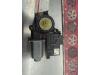 Gebruikte Portierruitmotor Volkswagen Polo O205560