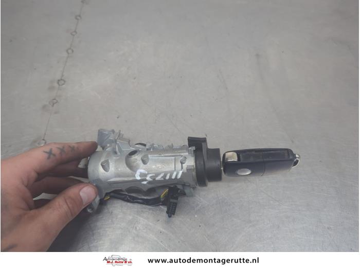 Gebruikte Sleutel+Contactslot Volkswagen Golf O205717