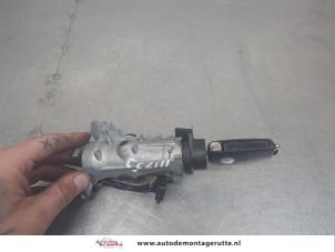 O205717 Gebruikte sleutel+contactslot Volkswagen Golf