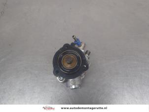 O205701 Gebruikte hogedrukpomp Opel Signum