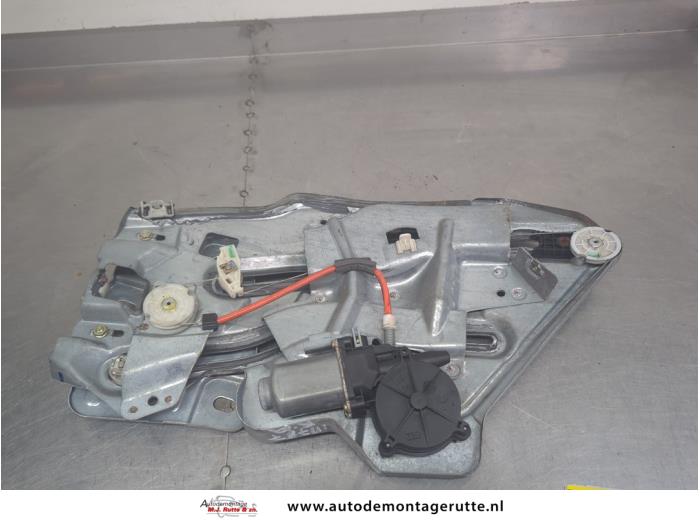 Gebruikte Ruitmechaniek 4Deurs rechts-achter Peugeot 206 O205695
