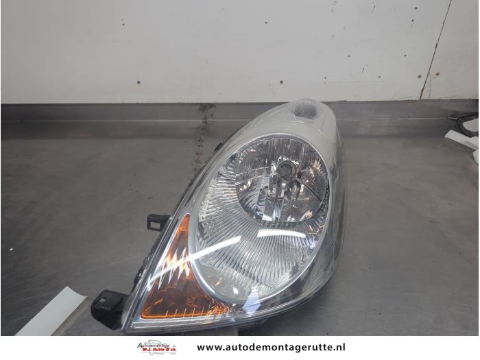 Gebruikte Koplamp links Nissan Note O205703