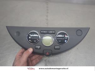 O205704 Gebruikte chaufage bedieningspaneel Nissan Note