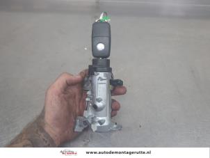 O205733 Gebruikte sleutel+contactslot Volkswagen Golf