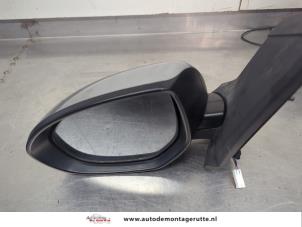 O205658 Gebruikte spiegel buiten links Mazda 2