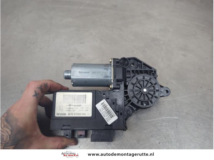 Gebruikte Motor electrisch raam Peugeot 307 O205649