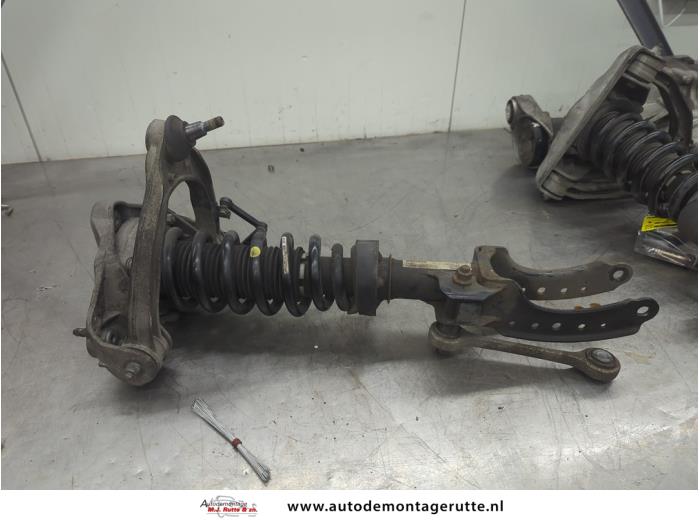 Gebruikte Schokdemperpoot links-voor Porsche Cayenne O205628
