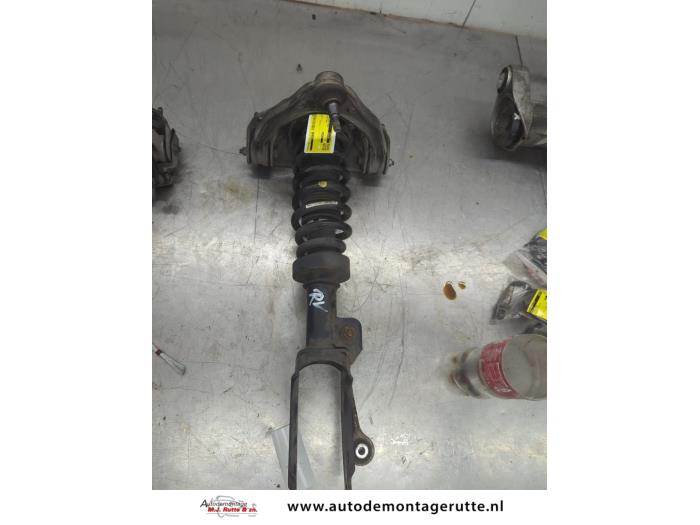 Gebruikte Schokdemperpoot rechts-voor Porsche Cayenne O205627