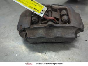 O205614 Gebruikte remklauw (tang) links-achter Porsche Cayenne