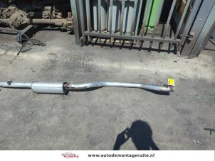O205610 Gebruikte uitlaat middendemper Opel Signum