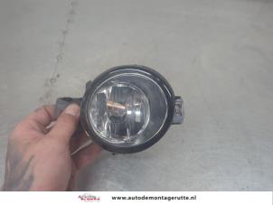 O205750 Gebruikte mistlamp rechts-voor Nissan Micra