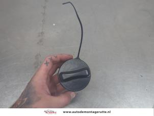 O205777 Gebruikte tankdop Nissan Micra