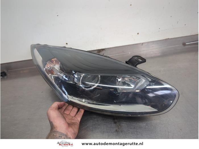 Gebruikte Koplamp rechts Renault Megane O205798