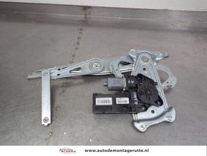 O205805 Gebruikte ruitmechaniek 4deurs links-voor Renault Megane