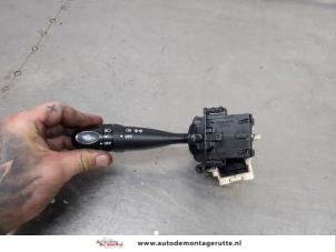 O205811 Gebruikte licht schakelaar Suzuki Swift