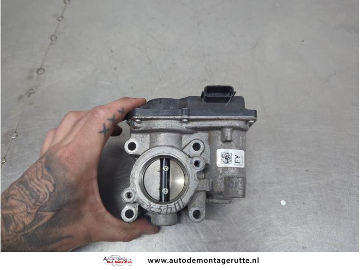 Gebruikte Gasklephuis Renault Megane O205828