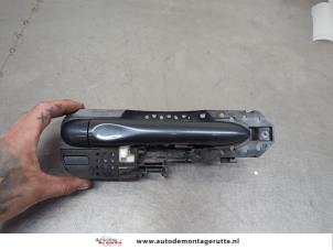 O205830 Gebruikte deurgreep 4deurs rechts-voor Renault Megane
