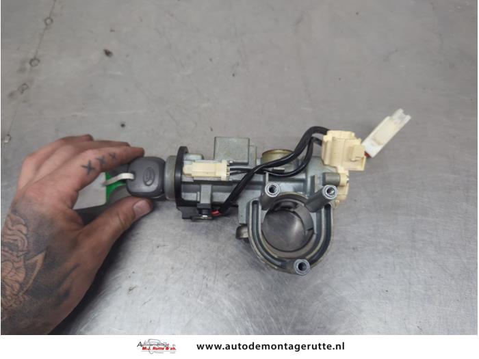 Gebruikte Kontaktslot+Sleutel Daihatsu Trevis O205847