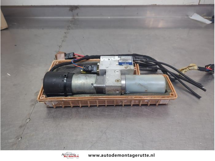 Gebruikte Cabriodak Motor Opel Tigra O205860