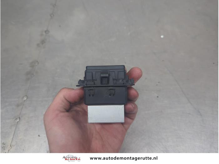 Gebruikte Kachel Weerstand Renault Megane O205884
