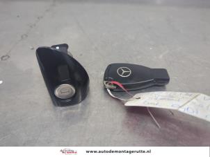 O205906 Gebruikte cilinderslot portier links Mercedes B-Klasse