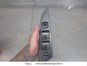 O205916 Gebruikte combischakelaar ramen Mazda 3