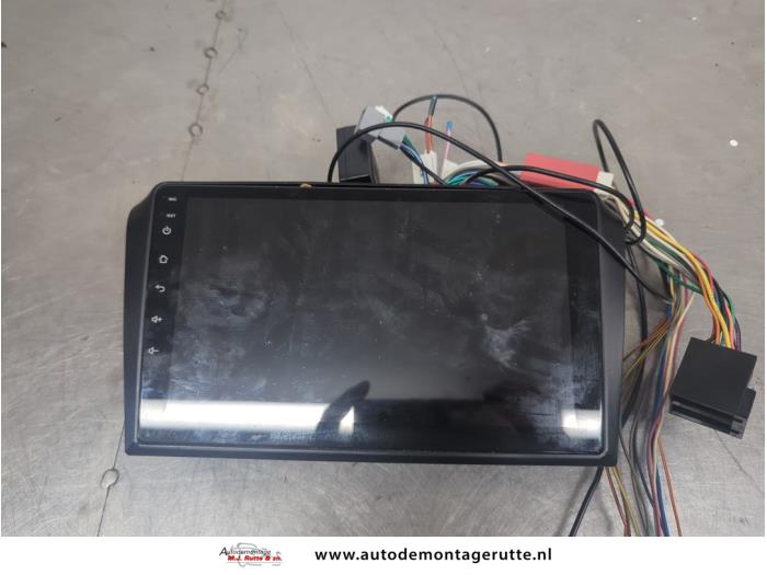 Gebruikte Radio Mazda 3 O205918