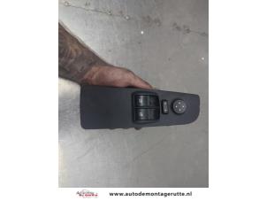 O205945 Gebruikte combischakelaar ramen Fiat Punto Grande