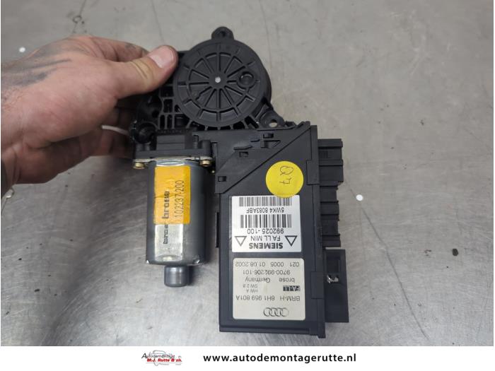 Gebruikte Raammotor Portier Audi A4 O205977
