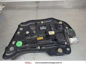 O205982 Gebruikte raammechaniek 2deurs rechts-achter Audi A4
