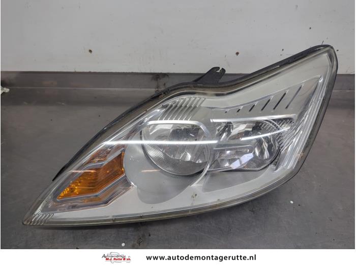 Gebruikte Koplamp links Ford Focus O205996