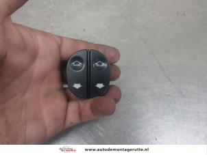 O205999 Gebruikte combischakelaar ramen Ford Fiesta