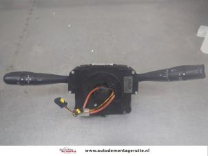 O206009 Gebruikte stuurkolomschakelaar Citroen C2