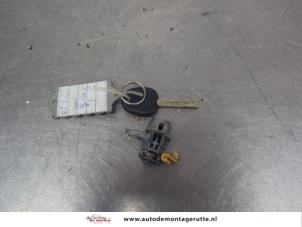 O206022 Gebruikte cilinderslot portier links Kia Picanto