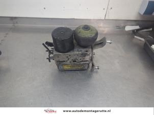 O206025 Gebruikte abs pomp Mercedes E-Klasse