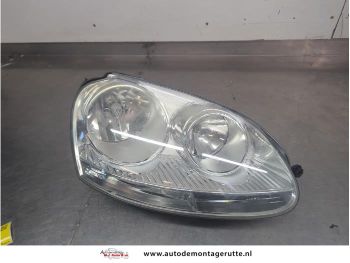 Gebruikte Koplamp rechts Volkswagen Golf O206026